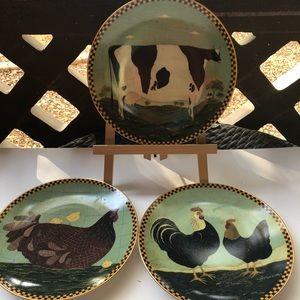 Lenox Warren Kimble Collection of Baryard Animals plates. (3) Great condition.